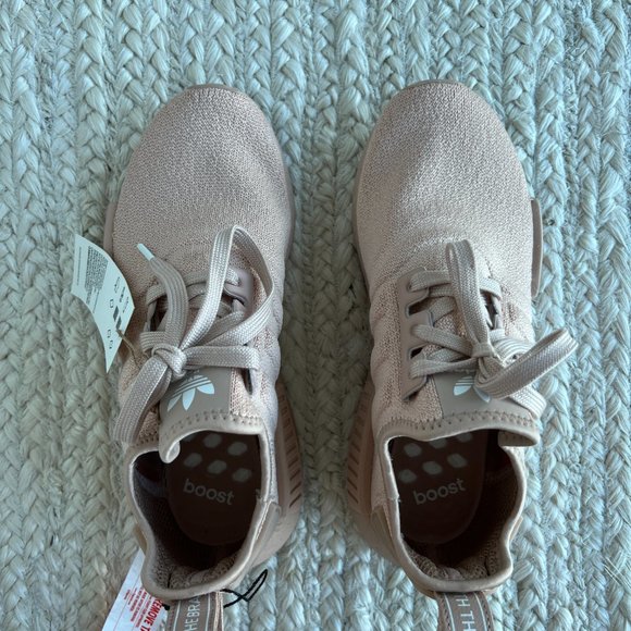 New Adidas NMD_R1 ASH PEARL - Picture 4 of 5